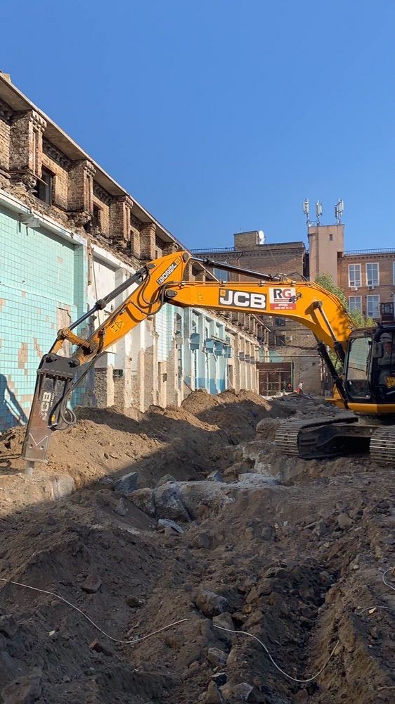 Аренда гидромолота на базе JCB, услуги гидромолота, аренда экскаватора