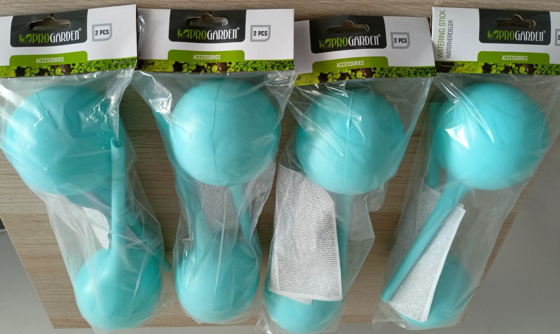 Kule do nawadniania kwiatów 2 sztuki x 250 ml Nowe ! ! !