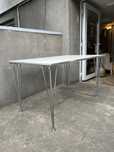 Skandynawski prostokatny stół laminowany Arne Jacobsen Dania