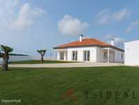 Moradia Térrea com Vista Mar