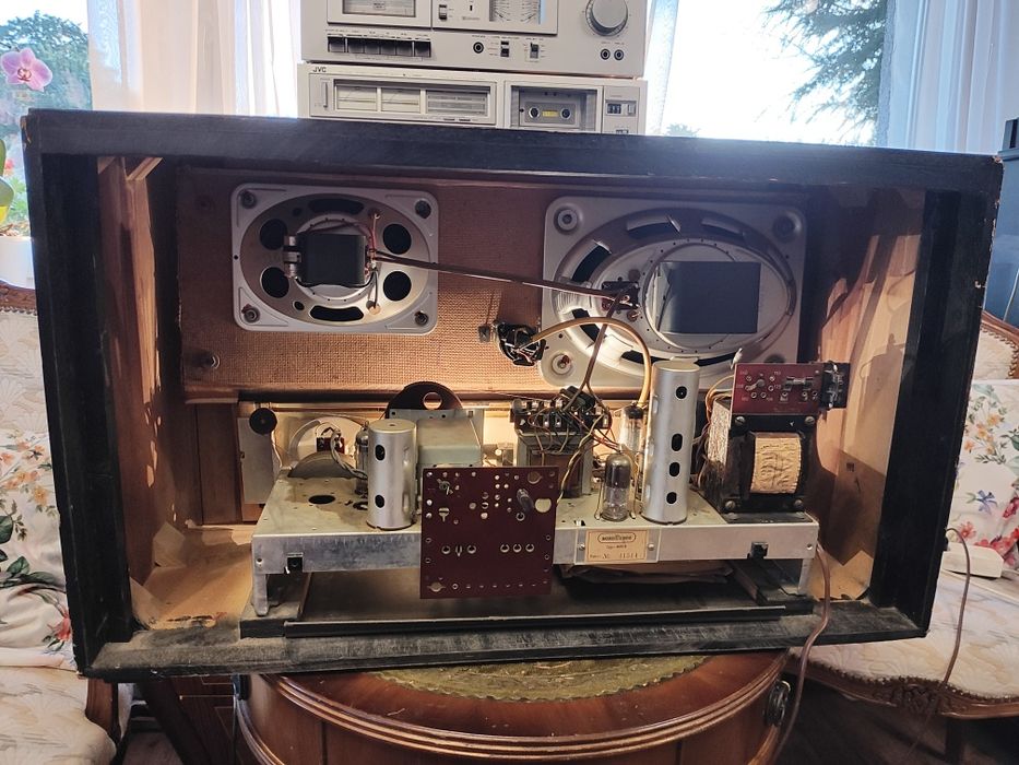 Radio lampowe Nordmende 6010