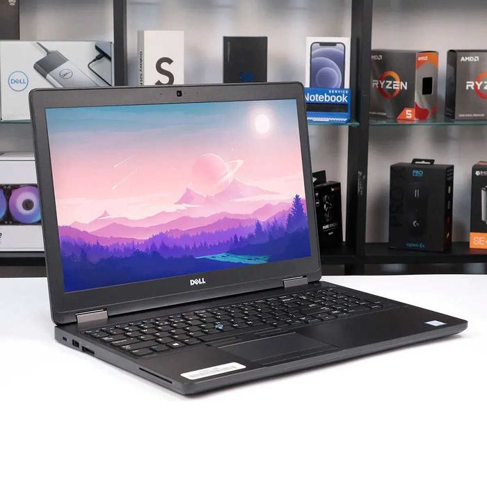 БВ  ноутбук Dell Latitude 5580 / Intel Core i5 / Intel Graphics