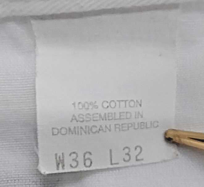 White men's dockers chinos w36 see images for measurements