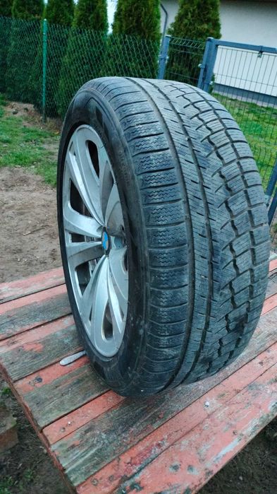 Opony zimowe 245/45 r18