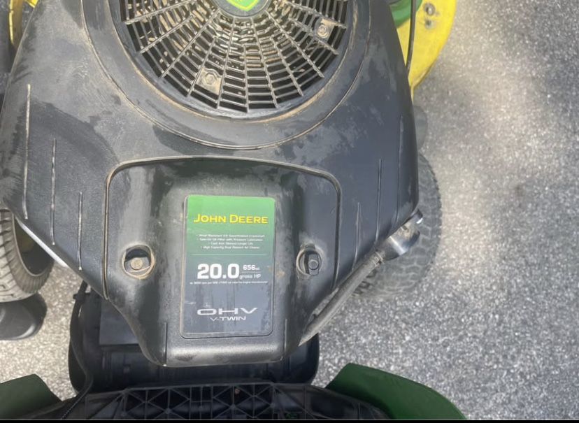 JOHN DEERE косарка трактор для саду
