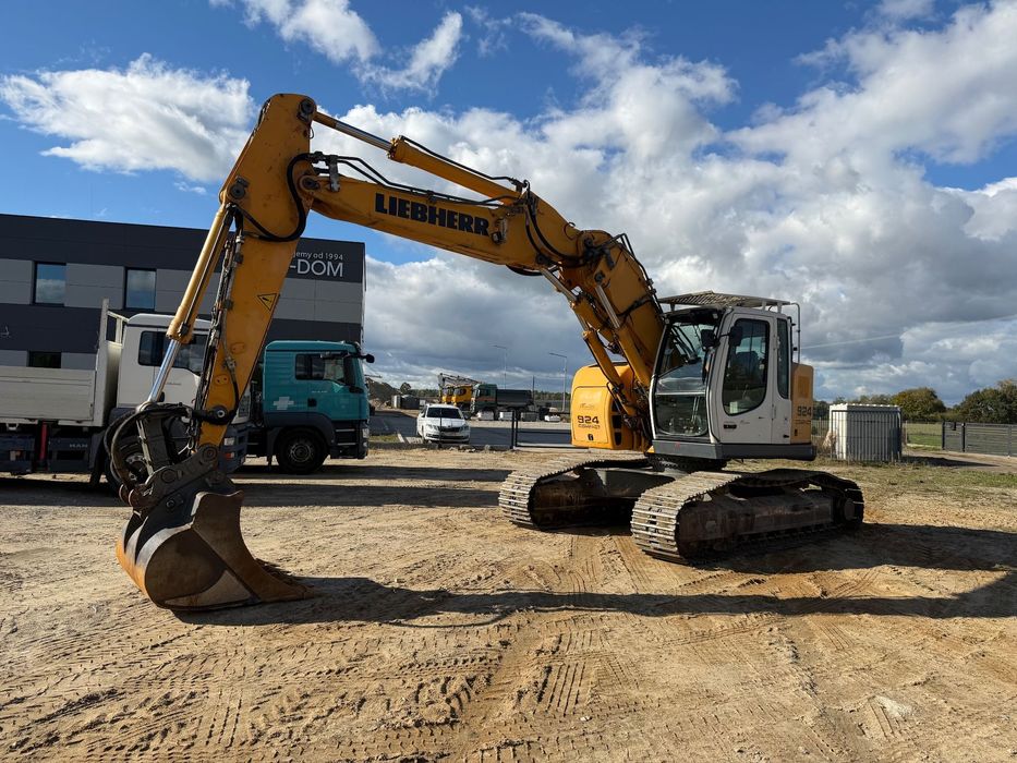 Liebherr 924 Compact  Koparka gąsiennicowa Liebherr 924 Compact