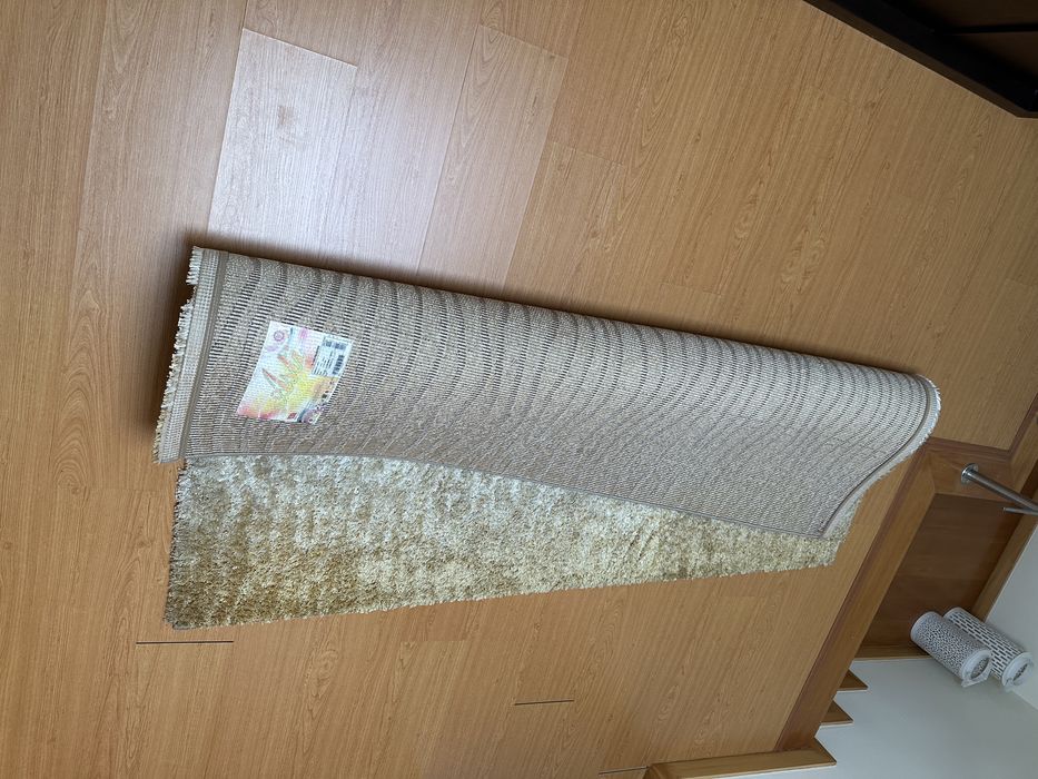 Tapete castanho quarto ou entrada ou hall