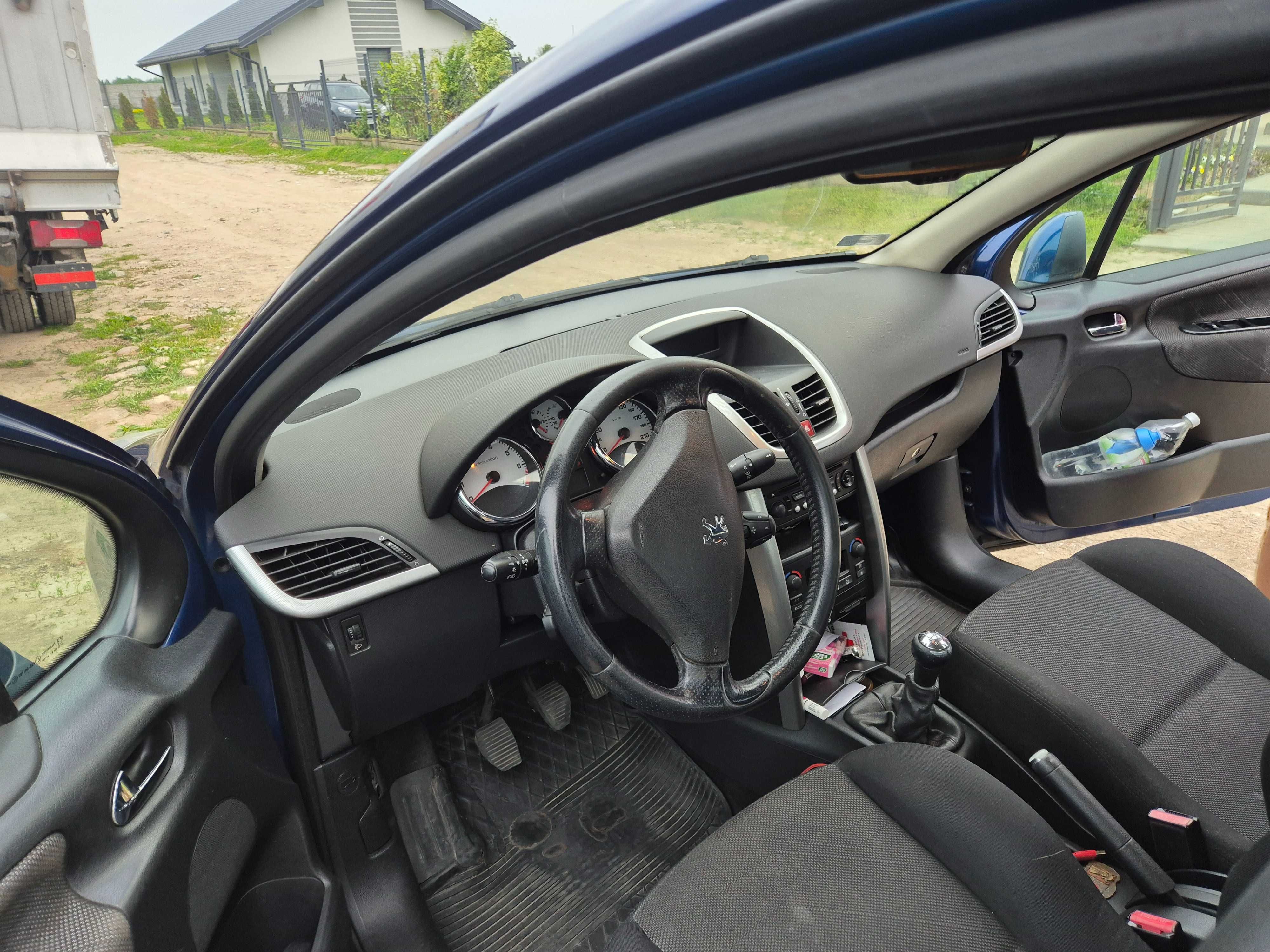Peugeot 207 1,4 2007