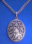 Medalha Porta Retrato Oval Gravada em Prata