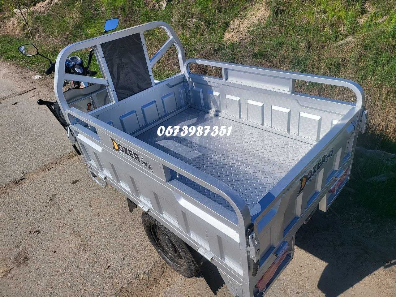 Електроцикл Dozer Model-3 Вантажний трицикл Дозер 1500W Скутер Кредит
