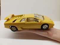 Burago.  Model Lamborgini Diablo 1990.