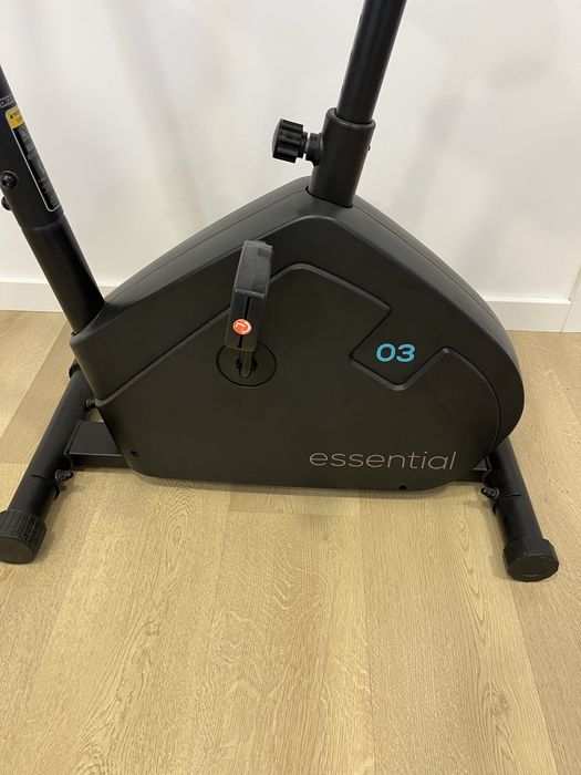 Bicicleta Estática Domyos Essential 03 – Excelente Estado