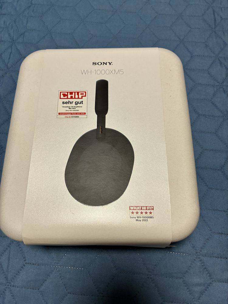 Sony  wh-1000mx5
