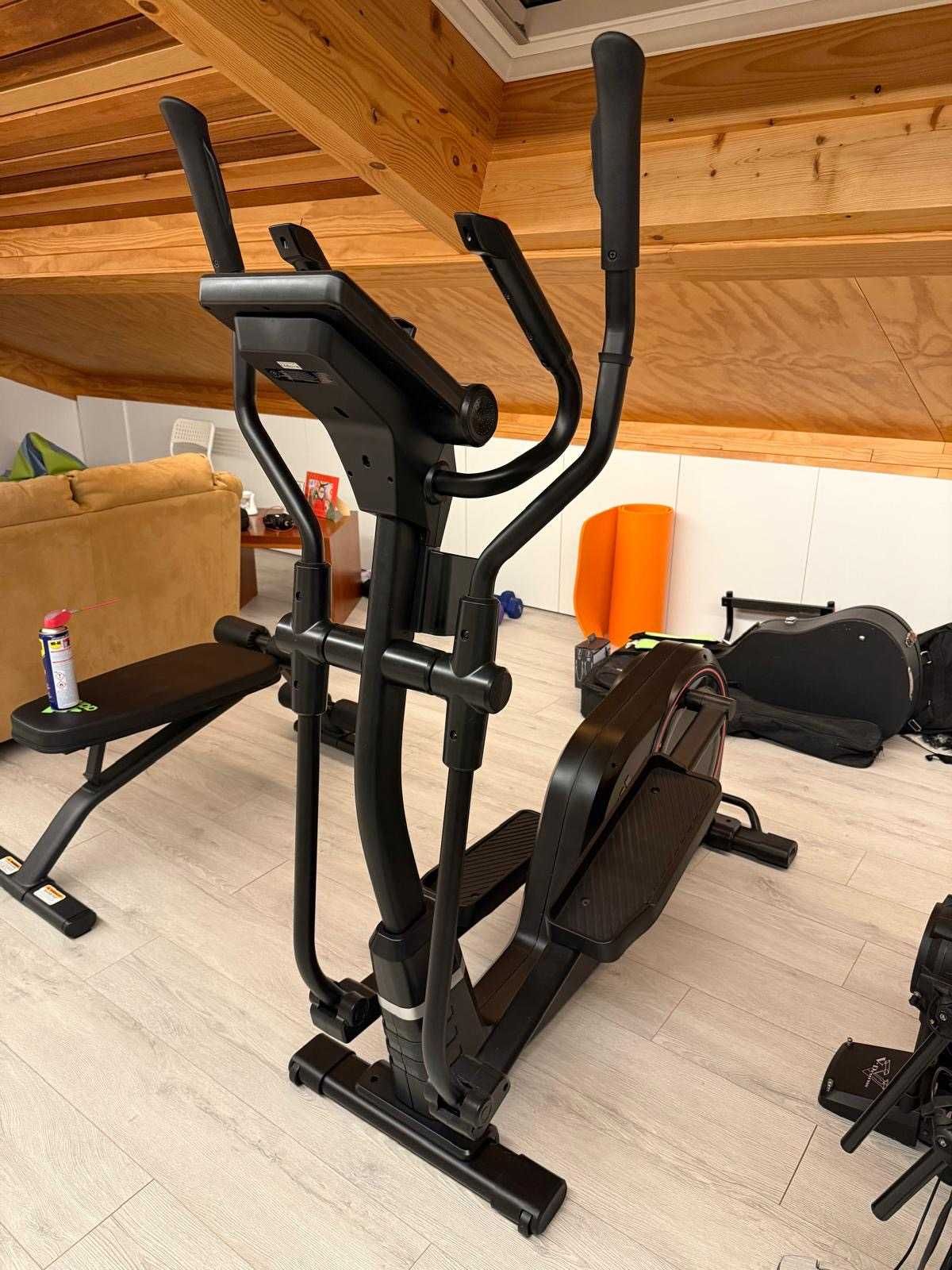 Bicicleta Elíptica Adidas X-21 (Bluetooth)