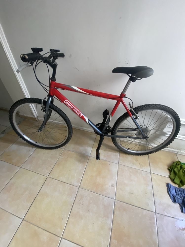 Duas bicicletas montanha roda 26 cada 60euros