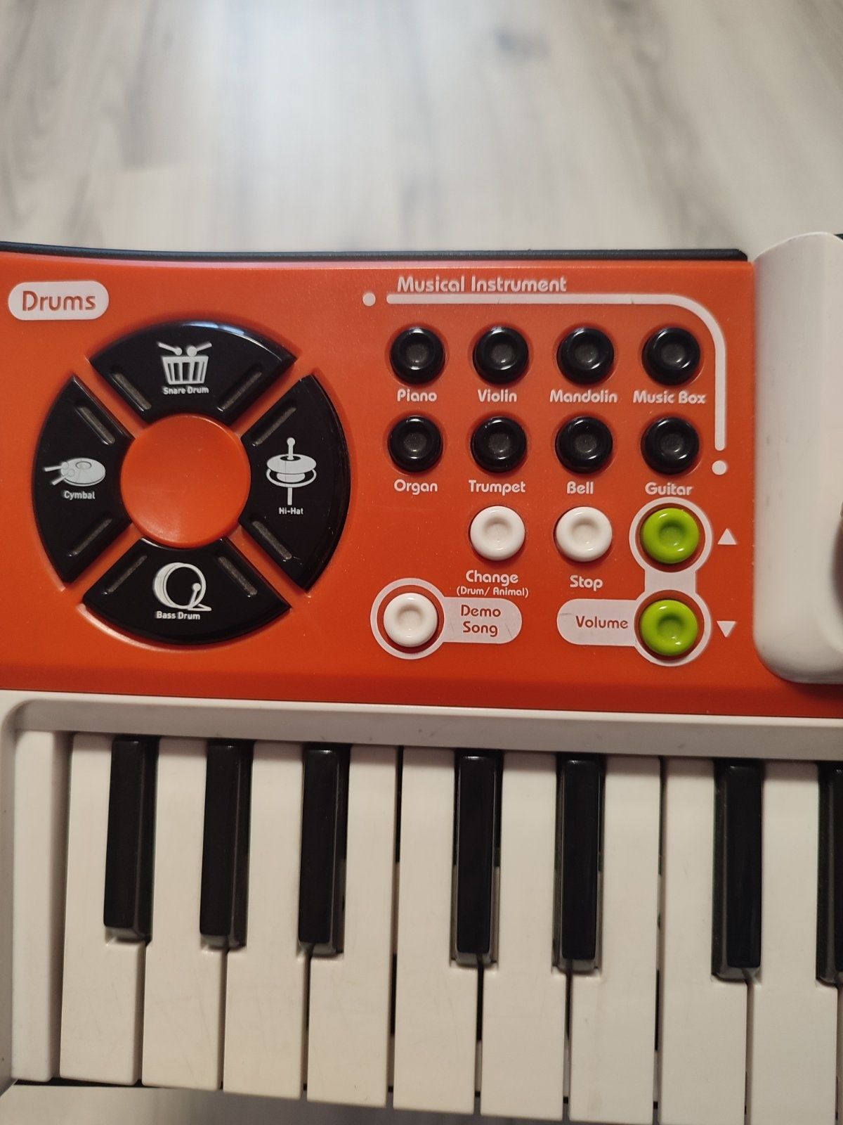 Синтезатор дитячий з роз'ємом для МР3-плеєра, 37 клавіш, Simba