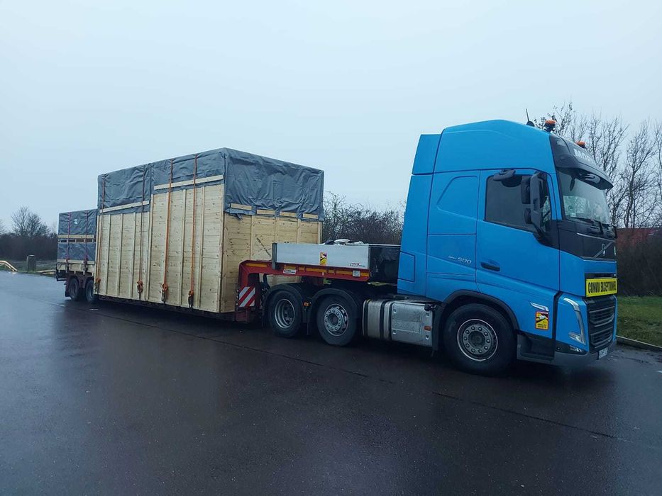 Usługa transportu niskopodwoziem