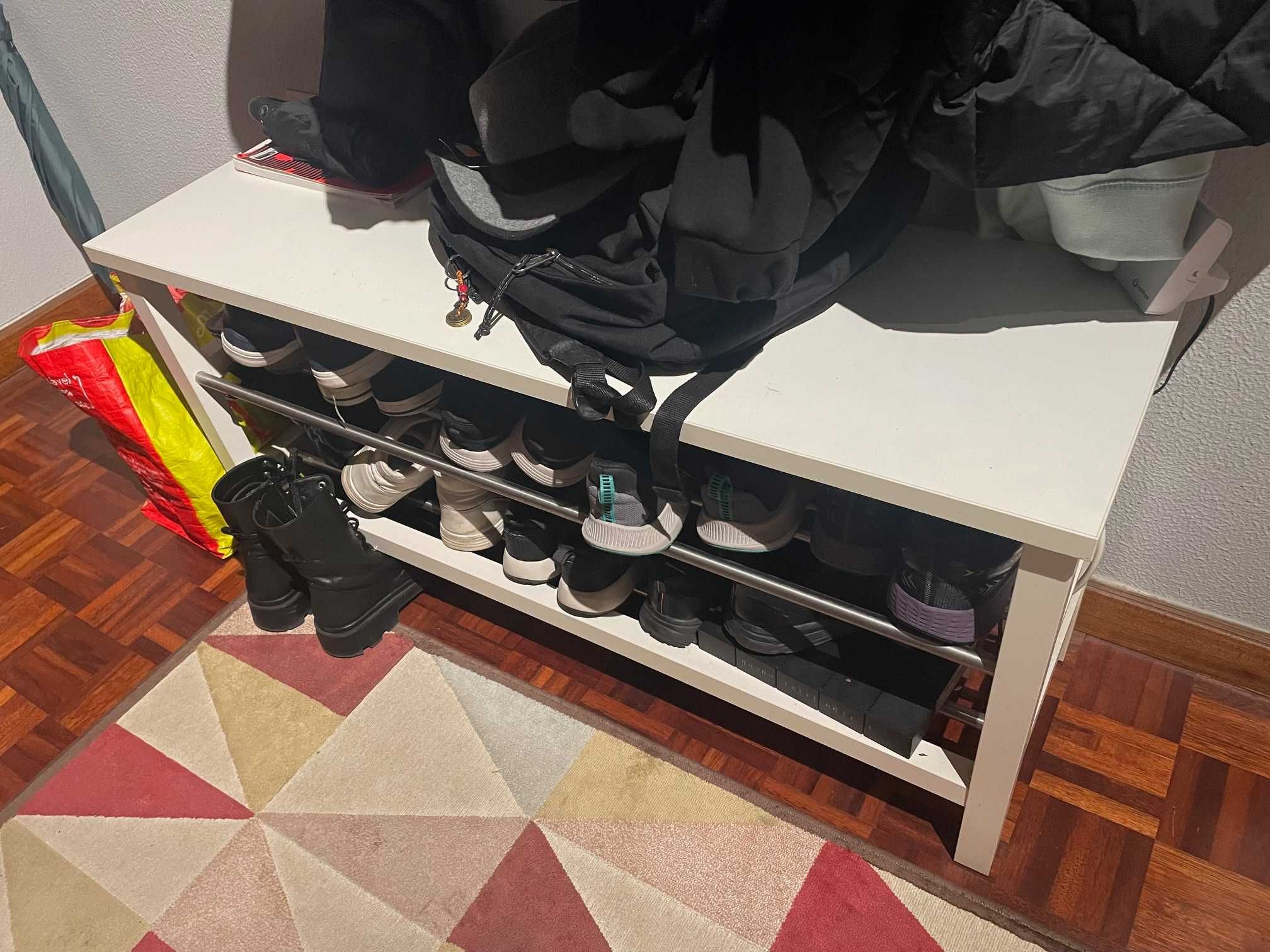 Conjunto para a entrada, sapateira e cabide IKEA