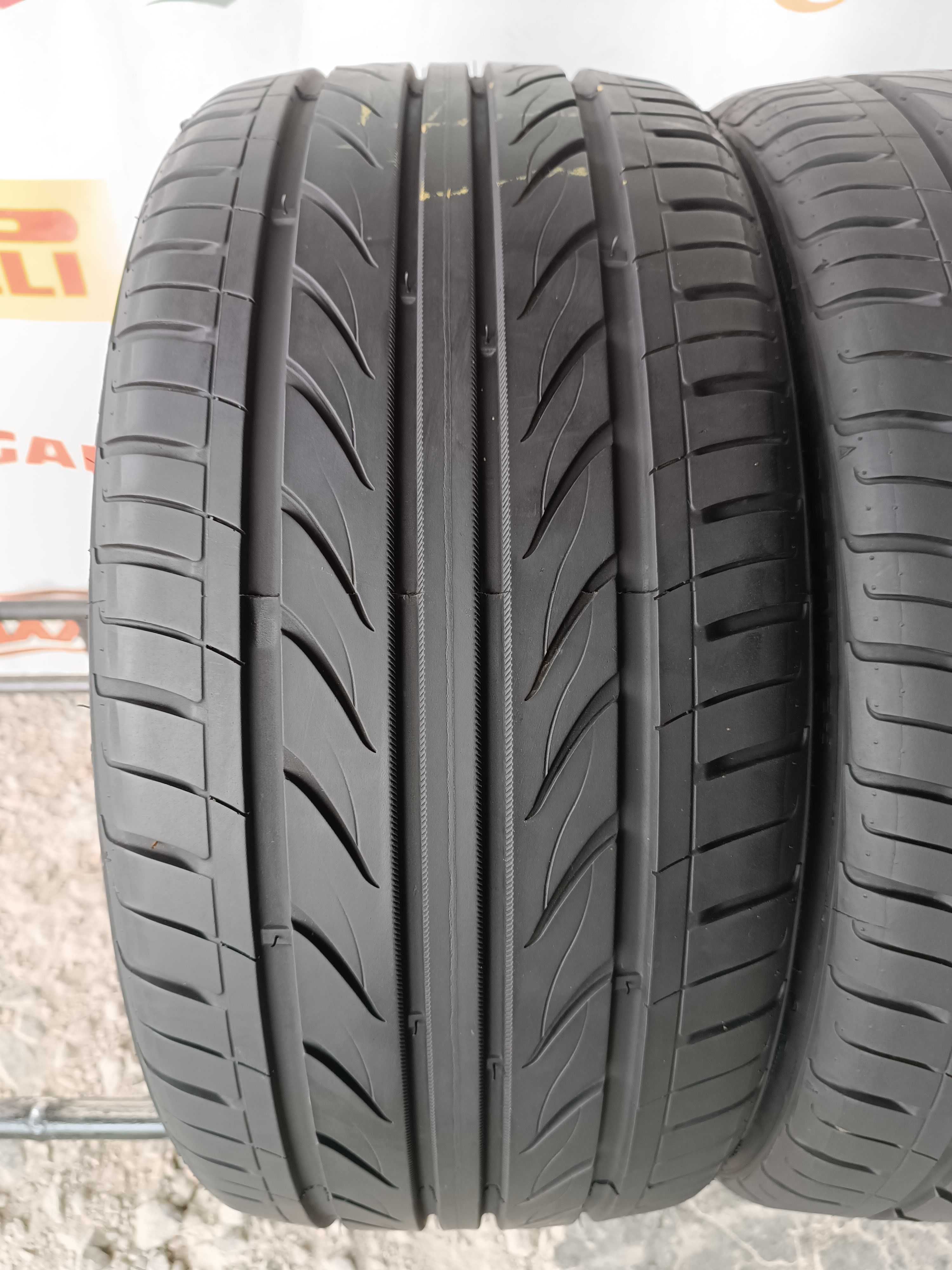 Літні шини 245/30 R20 Delinte thunder d7 2021рік 7мм