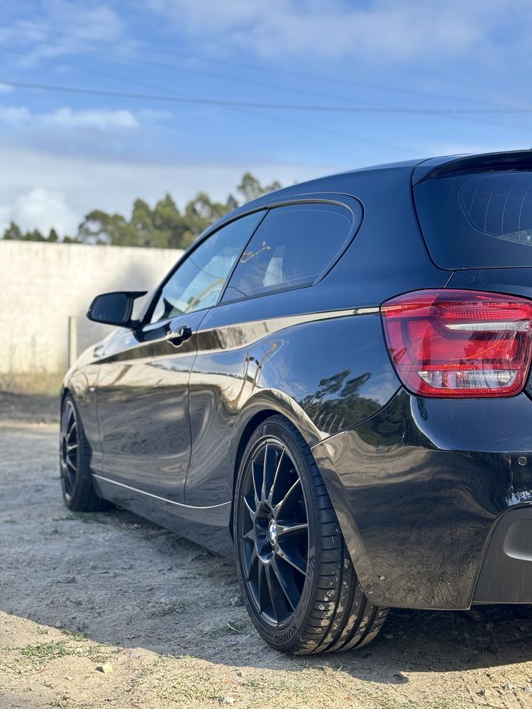 Bmw 116d Pack M, com possibilidade de financiamento