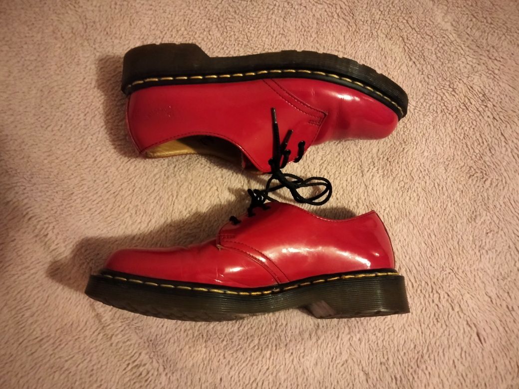 Dr Martens 10084 Red 38 oksfordy skóra