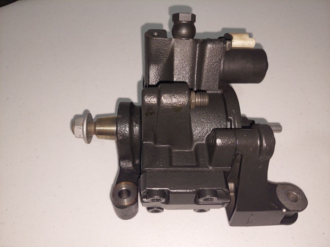 Bomba alta pressão 1.5 Mercedes/Renault