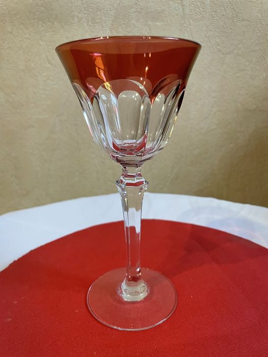 Бокал з кольрового кришталю. Германія.
