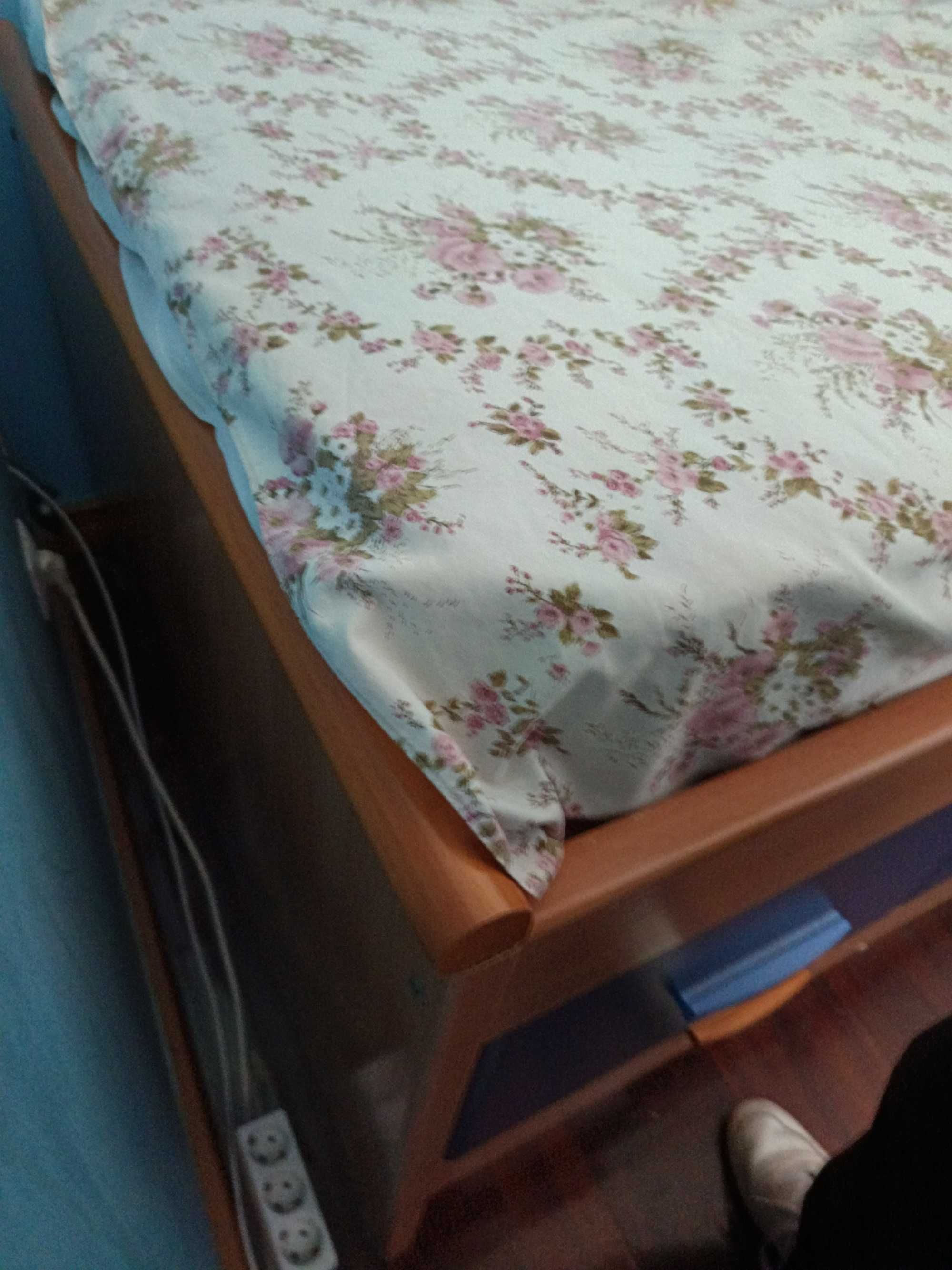 Quarto juvenil completo