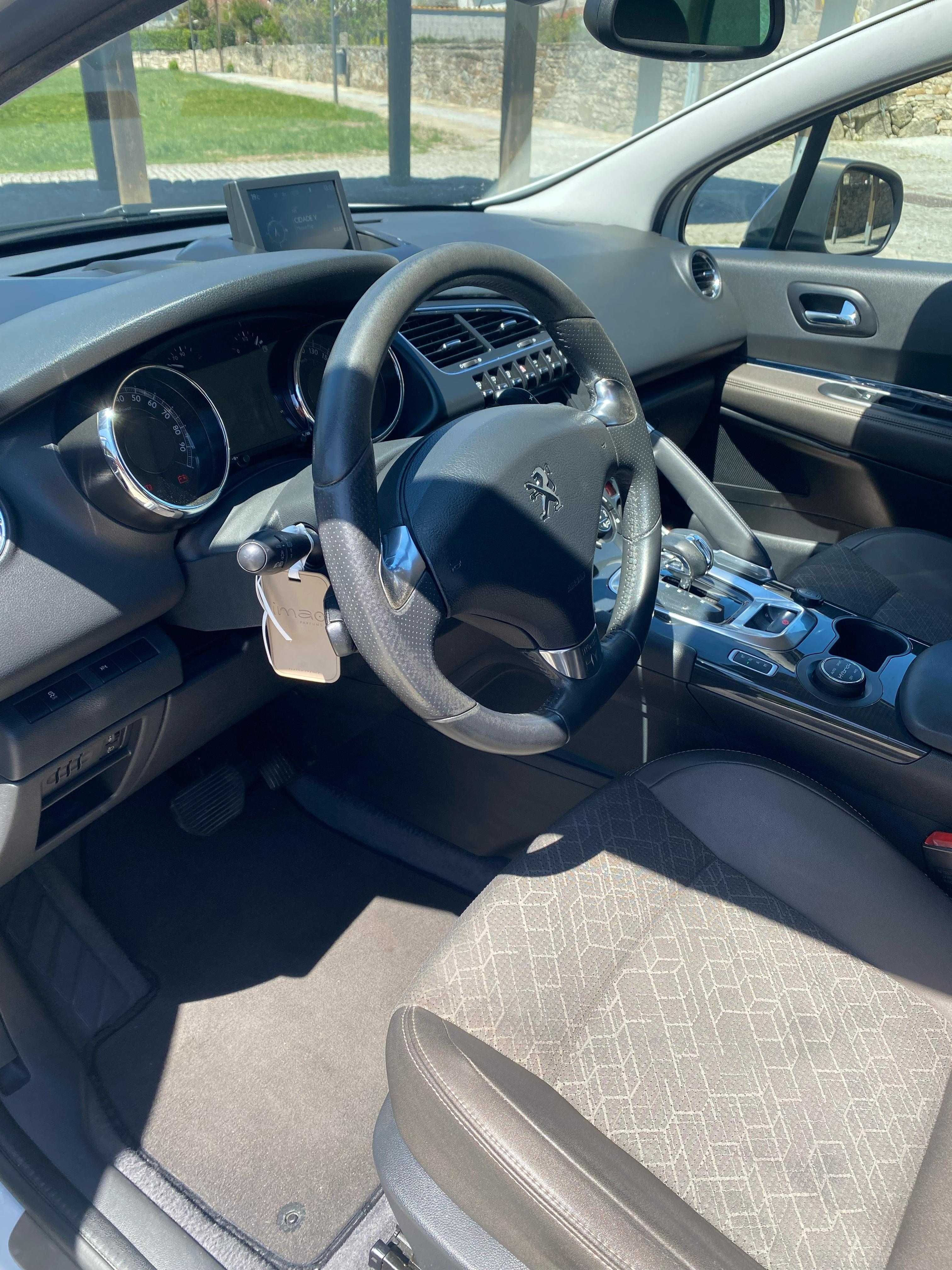 Peugeot 3008 Hybrid4