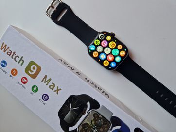 Czarny, nowy smartwatch