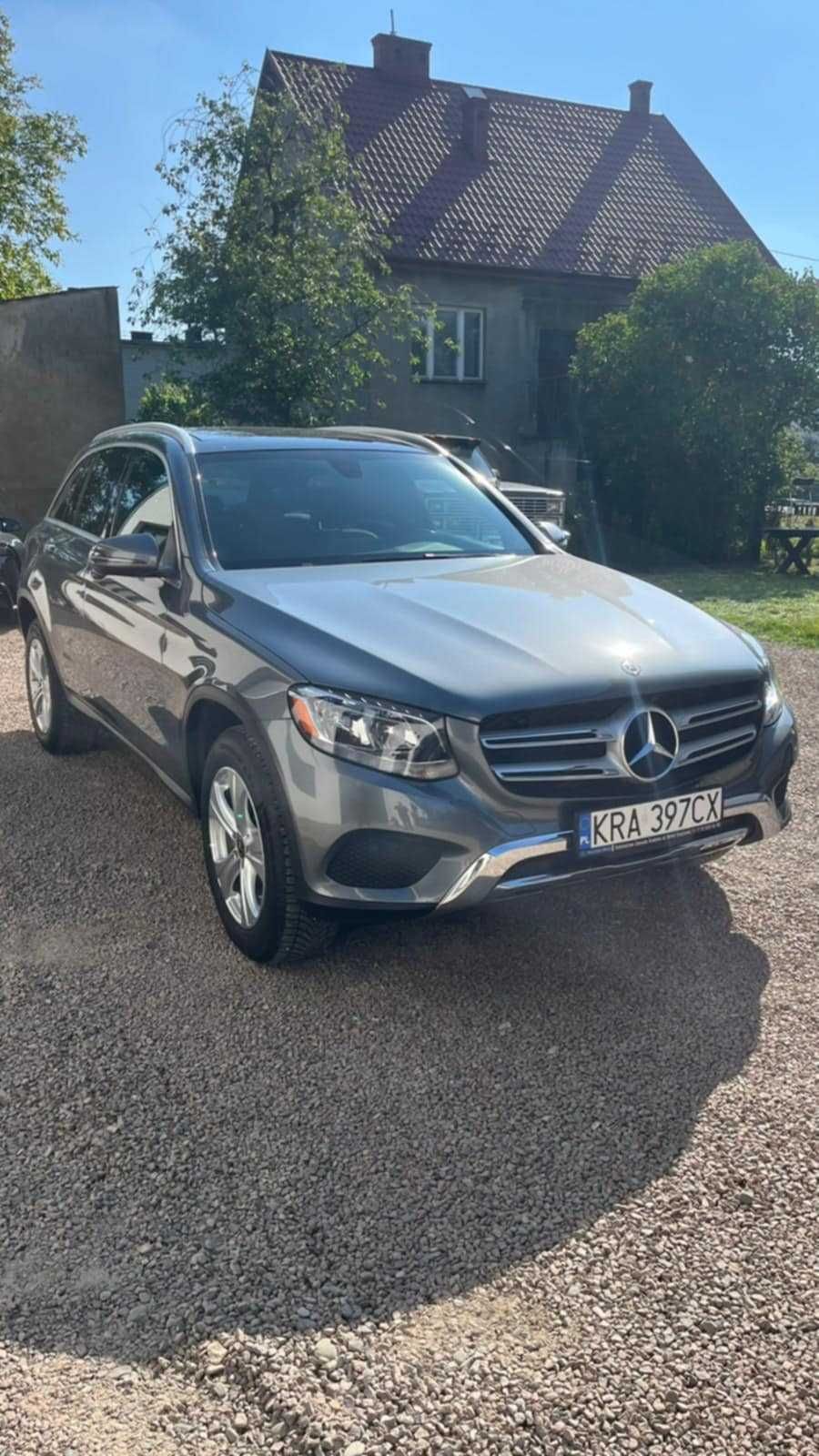 Piękny Mercedes GLC
