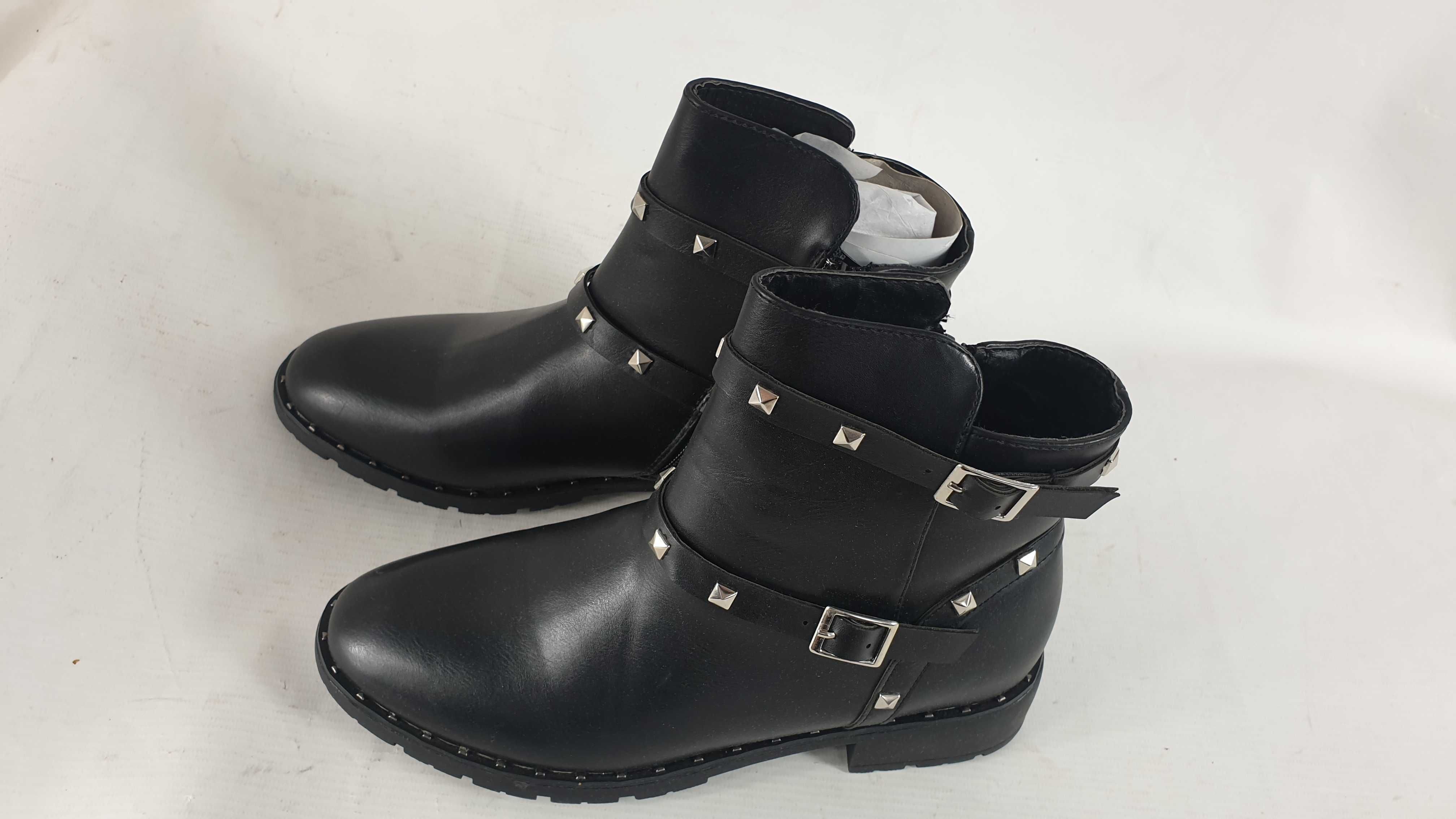 Buty Botki czarne POELMAN r. 39