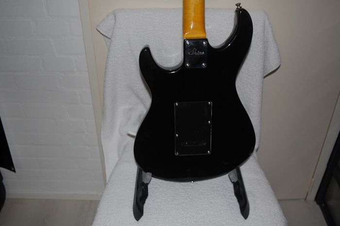 Guitarra Elétrica Stratocaster