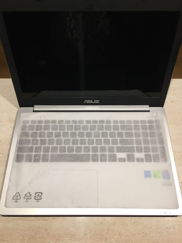 Laptop Asus R553L 15,6" Intel Core i7 8 GB RAM