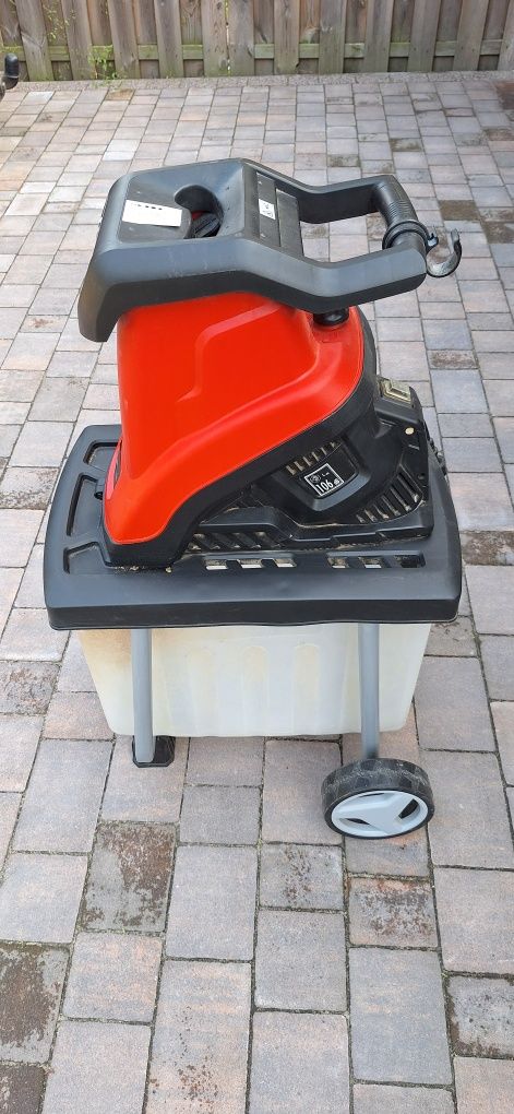 Rozdrabniacz do gałęzi Einhell GC-KS 2540