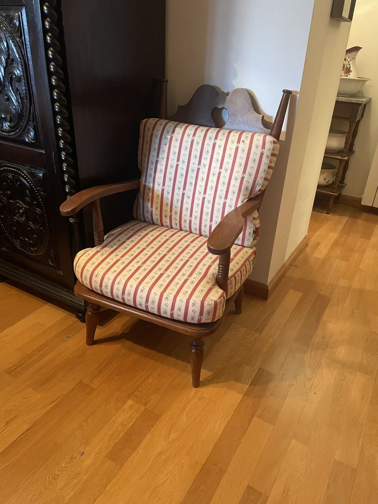 Cadeira/Poltrona de Quarto