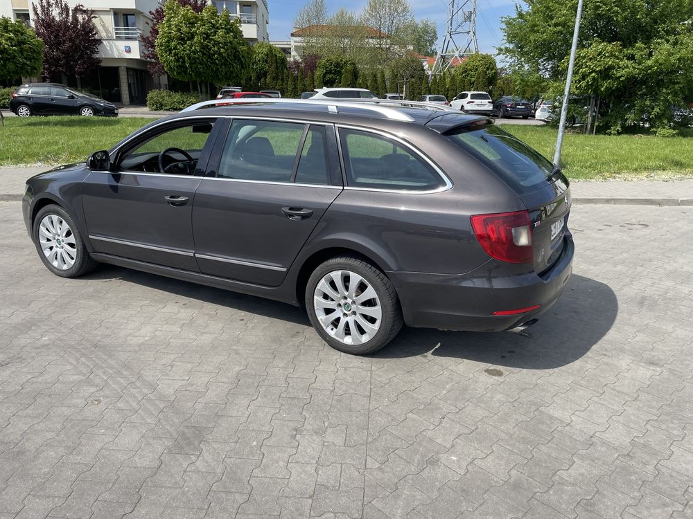 Skoda superb okazja bardzo bogata wersja