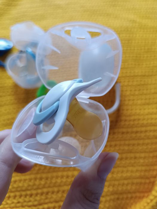 Пустишки з контейнерами