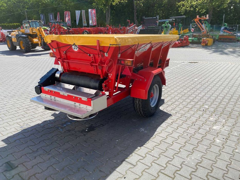 Rozsiewacz Nawozów Sypkich, Wapno, Nawóz. Taśmowy. 3T Lisicki Nowy!
