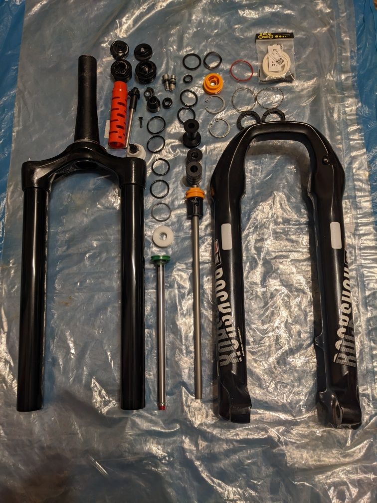 Вилка Rock Shox 35 Gold RC Debon Air fox, marzocchi, manitou