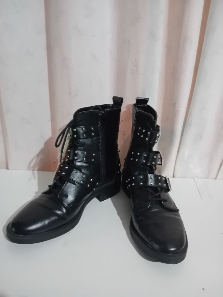 Botas cano baixo