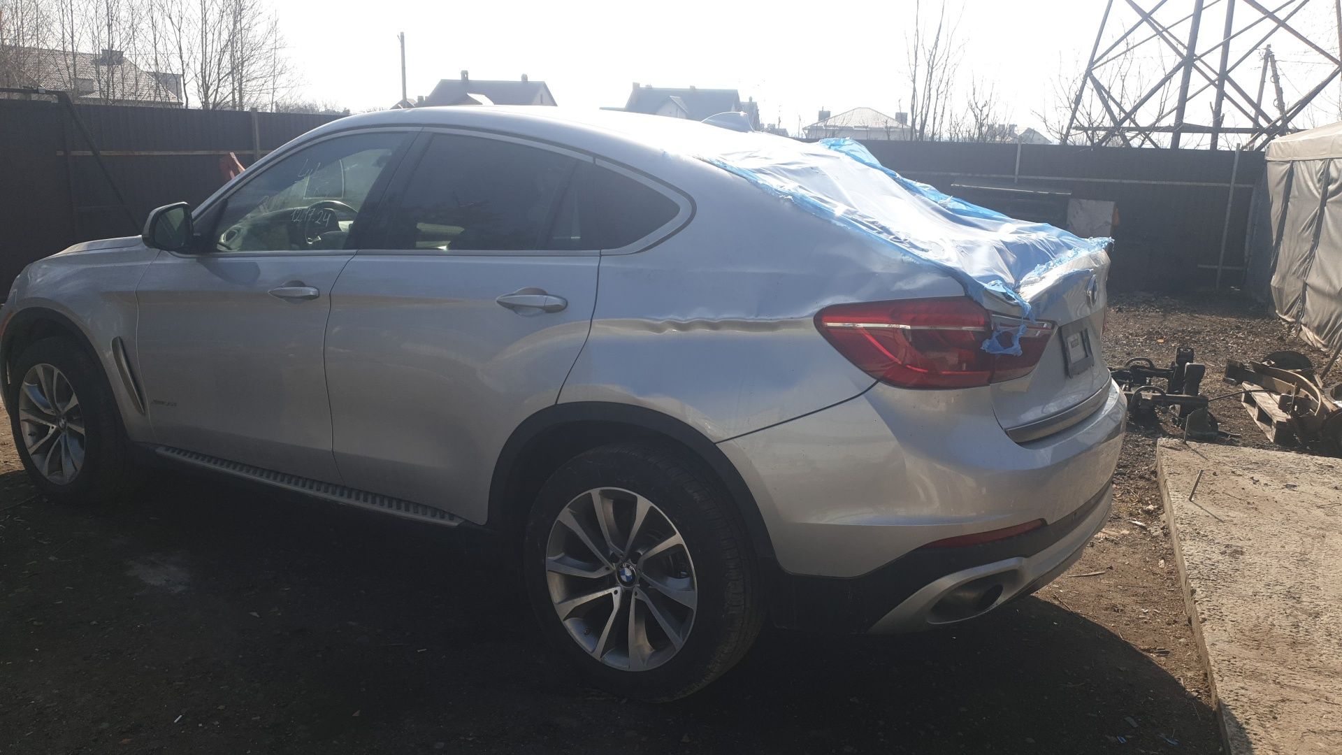 Розбірка BMW  x6 f16 шрот запчастина А83