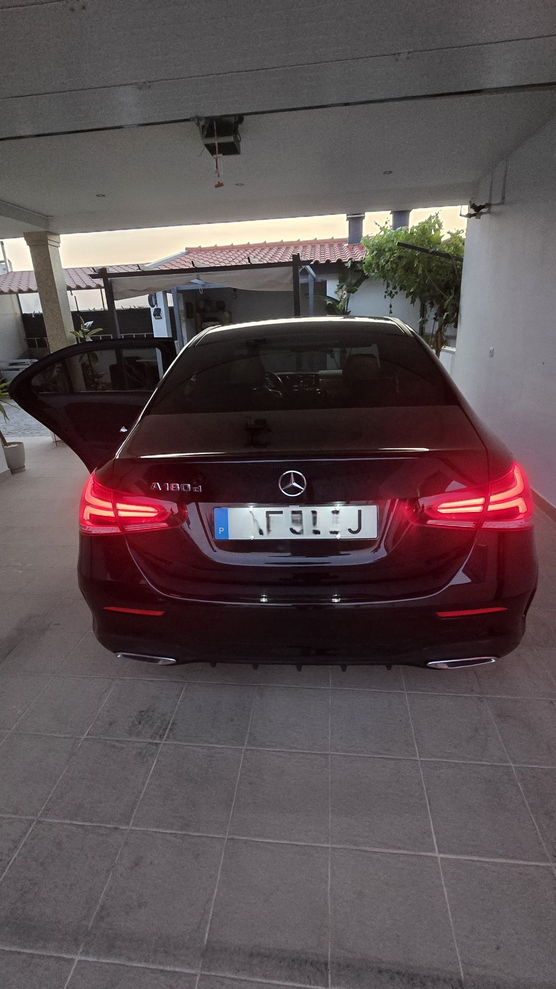 Mercedes A180d AMG limousine