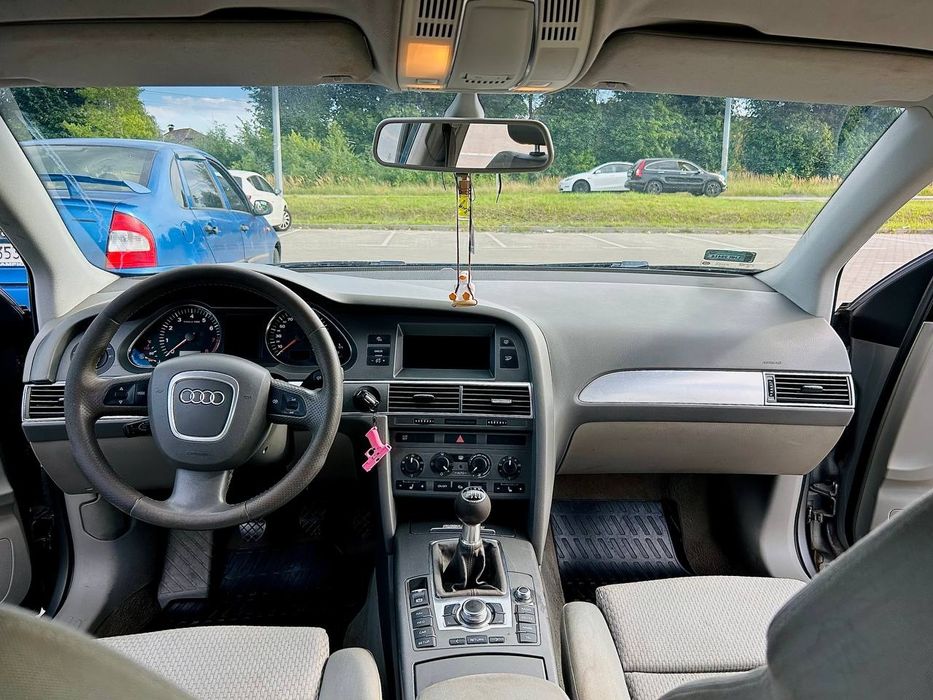 Продам ауди а6 с6  ТІЛЬКИ ВІЙСЬКОВИМ