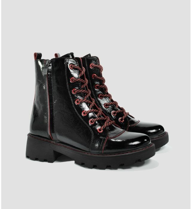 Женские ботинки. Размер 40