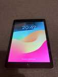 iPad 6th gen.128gb wifi