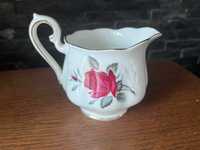 Mlecznik porcelanowy porcelana Royal Albert Sweet Romance róża