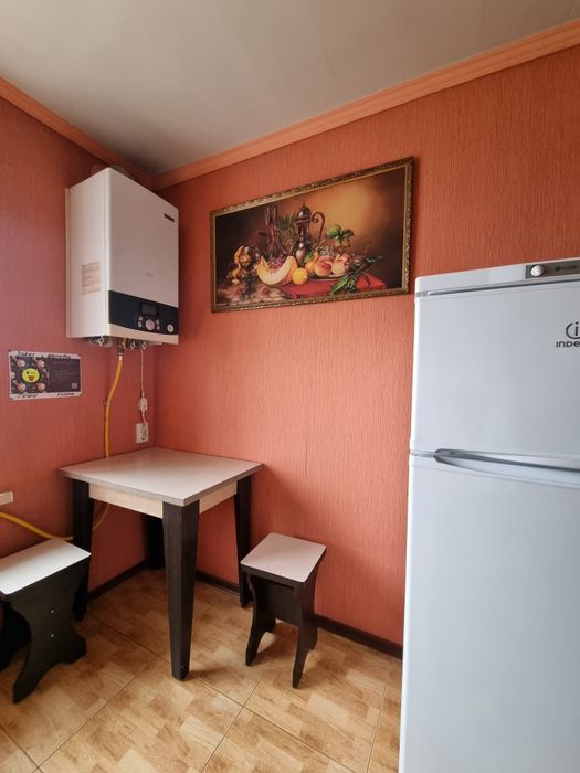 Здам подобово квартиру в самому центрі міста,ціна 700 грн с человека,