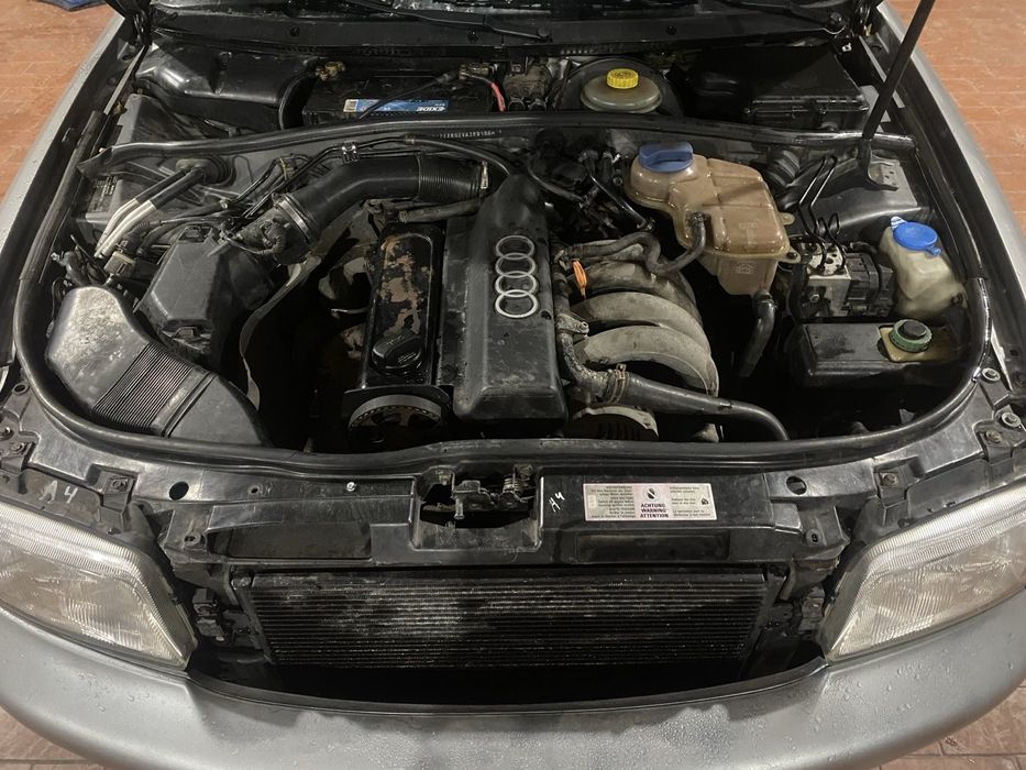 Ауді А4 Б5 1.6 MPI