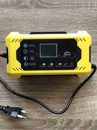 Зарядка автомобільна, 12v Smart Charger